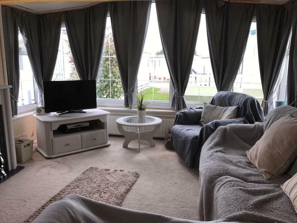 33 Beach Retreat Lodge Pevensey Bay Holiday Park Buitenkant foto