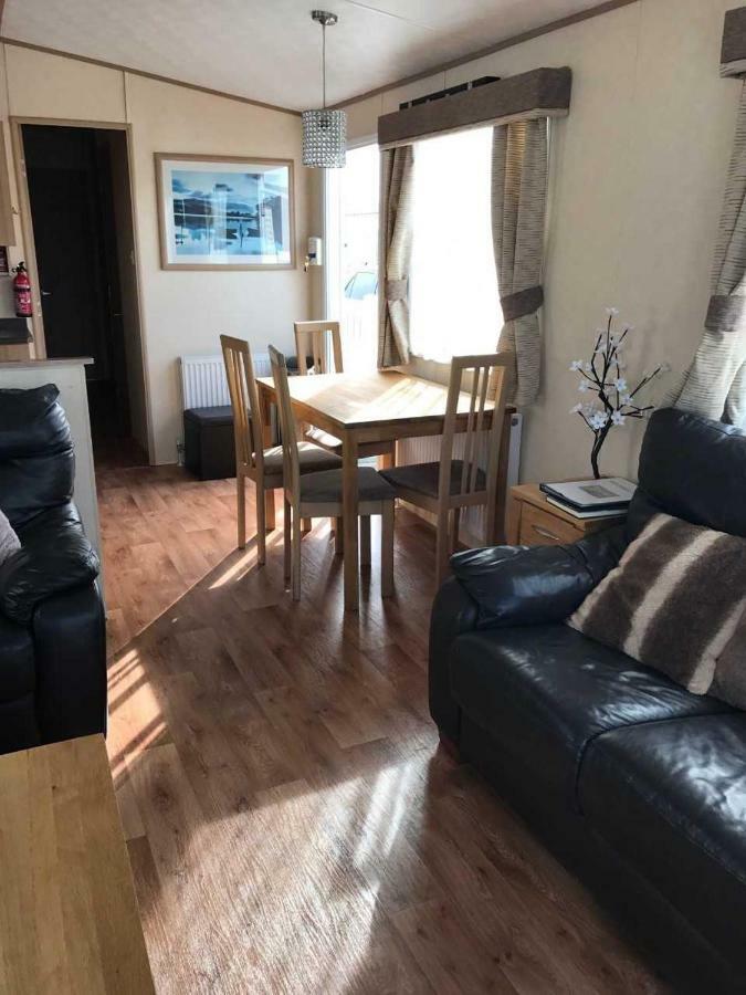 33 Beach Retreat Lodge Pevensey Bay Holiday Park Buitenkant foto