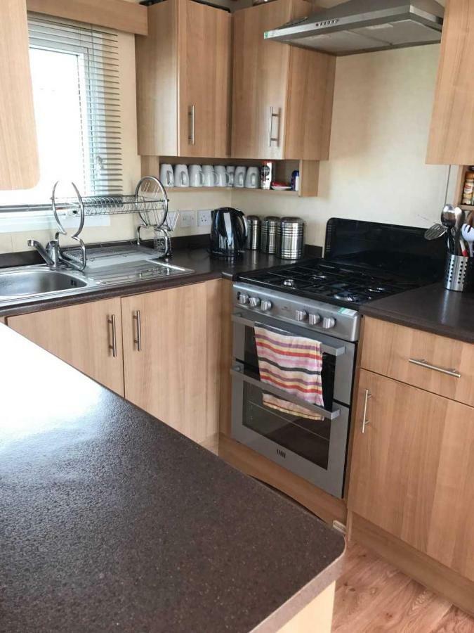 33 Beach Retreat Lodge Pevensey Bay Holiday Park Buitenkant foto