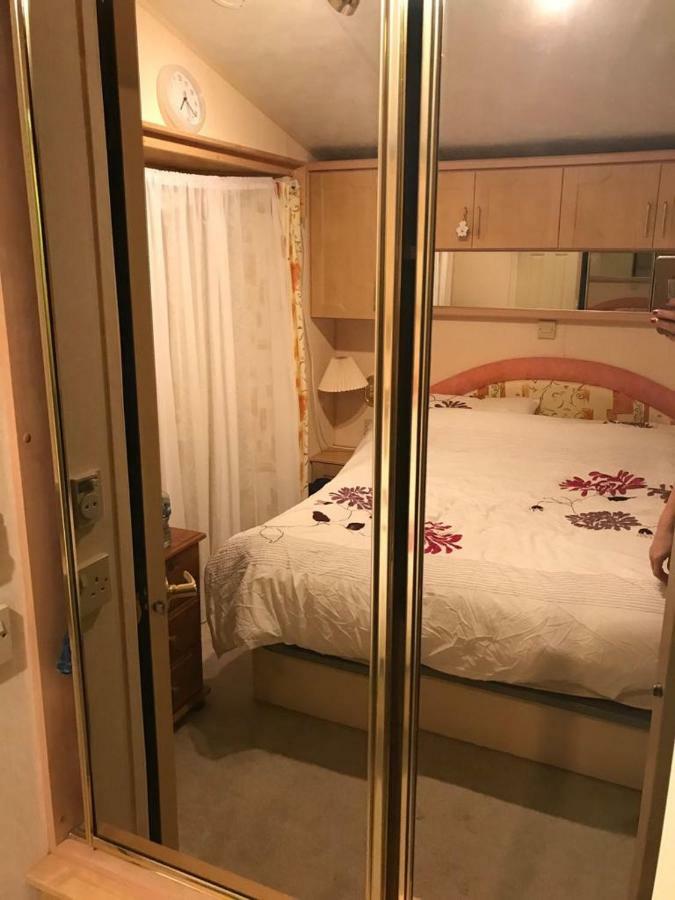 33 Beach Retreat Lodge Pevensey Bay Holiday Park Buitenkant foto