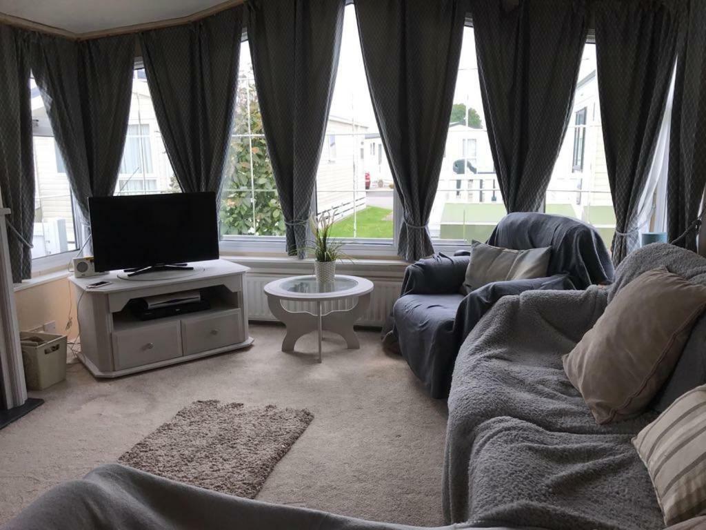 33 Beach Retreat Lodge Pevensey Bay Holiday Park Buitenkant foto
